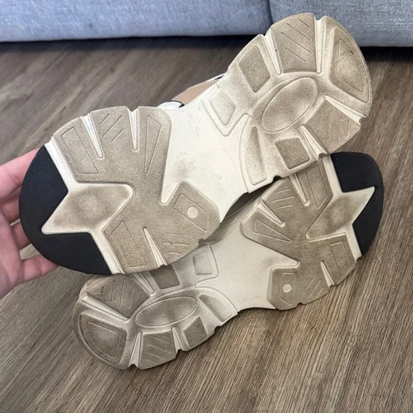 Steve Madden Black, White, and Tan Chunky Sneakers - Picture 9 of 9